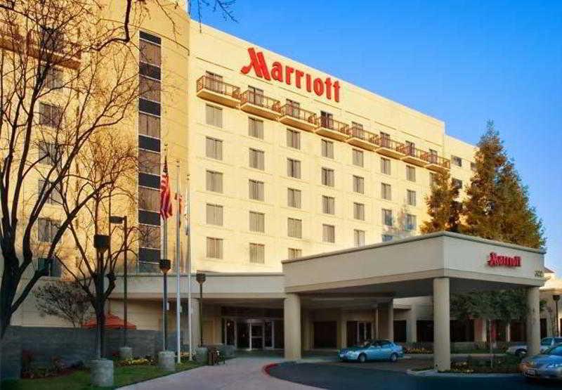 Visalia Marriott At The Convention Center Otel Dış mekan fotoğraf