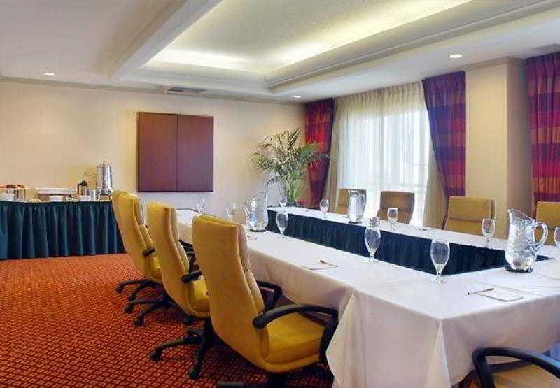 Visalia Marriott At The Convention Center Otel Konforlar fotoğraf